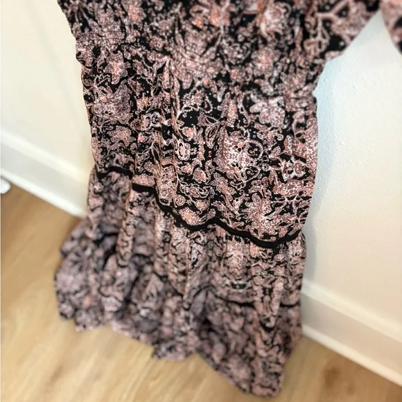 BB Dakota Blush and Black Floral Tiered Midi Dress - Picture 8 of 10